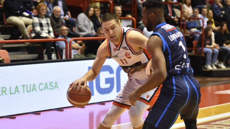 Basket A2 l ex Unieuro Nathan Adrian giocherà con la Vanoli Cremona