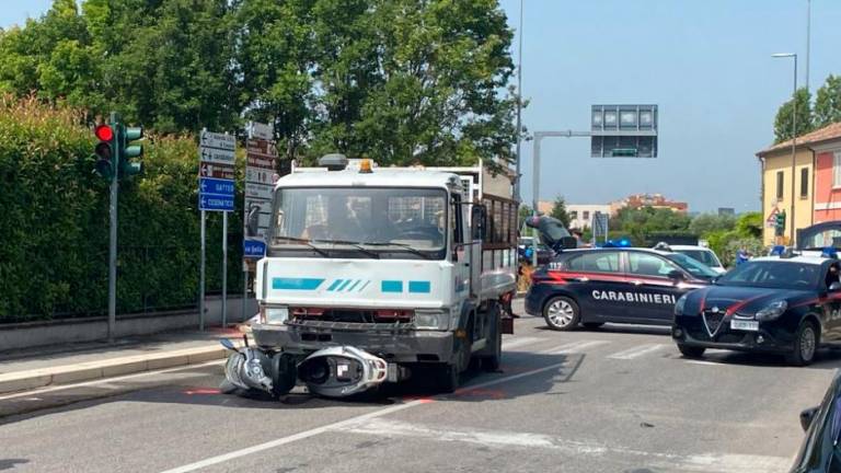 Gambettola, incidente mortale in via Kennedy: perde la vita in scooter VIDEO