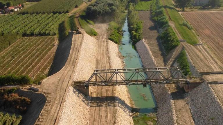 Sant’Agata sul Santerno, demolizione del ponte ferroviario: il cantiere parte nel 2025