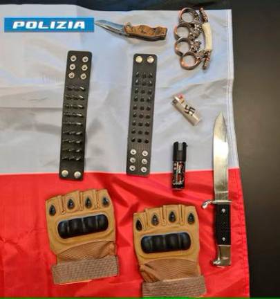 Rete xenofoba in chat che istiga alla violenza: l’indagine della Digos in tutta Italia coinvolge anche Ravenna