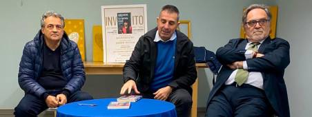 Marco Macina, Roberto Chiesa e Matteo Selleri alla presentazione alla Mondadori Cesena