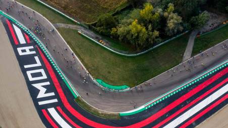 Un giro di pista gratis per le persone con disabilità al circuito di Imola: il primo dicembre “Autodromo senza barriere”