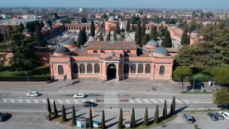 A Forlì, nei cimiteri padroni e animali possono riposare insieme