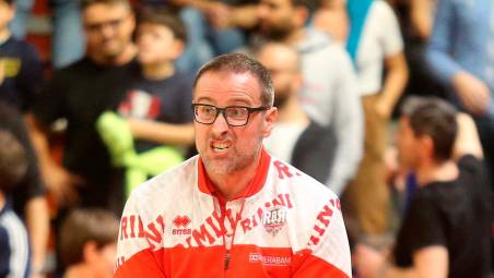 Mattia Ferrari tecnico di Rinascita Basket Rimini fino allo scorso novembre