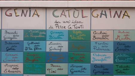 Cattolica, nuova vita per il Muro dei soprannomi: “Ne abbiamo altri 50 da aggiungere”