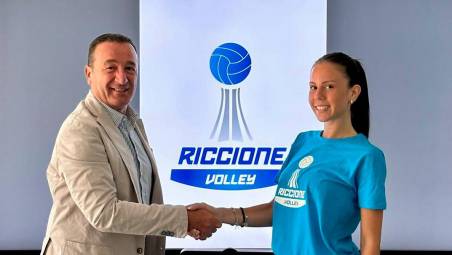 Volley B1 donne, la Lasersoft Riccione conferma il libero Calzolari