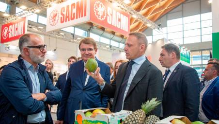 Francesco Lollobrigida, ministro dell’agricoltura, della sovranità alimentare e delle foreste, al Macfrut 2024