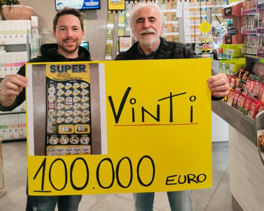 Misano, vinti 100mila euro al Gratta e Vinci: “Il cliente era entusiasta”