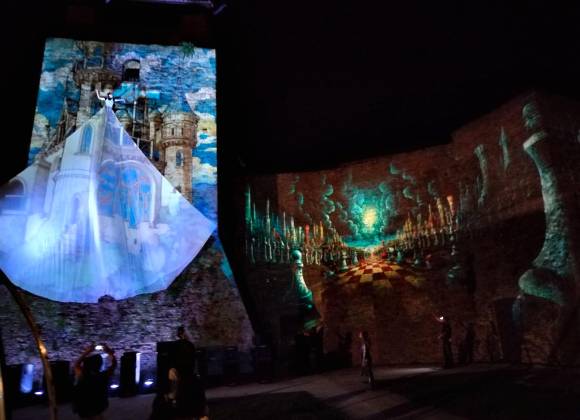 Lugo Grande Festa In Piazza Per Capodanno Con Spettacolo Sulle Pareti