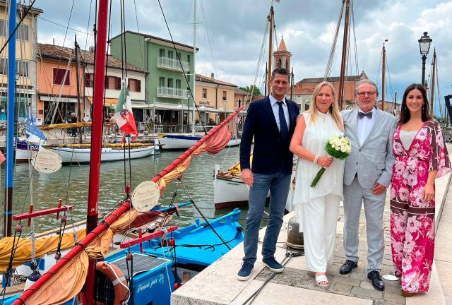 Il matrimonio di una coppia tedesca a Cesenatico