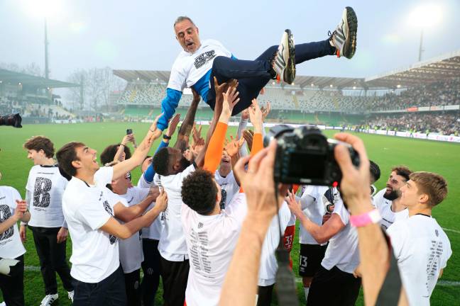 Domenico Toscano ha riportato trionfalmente il Cesena in B