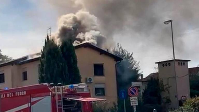 I vigili del fuoco al lavoro a San Pietro in Vincoli