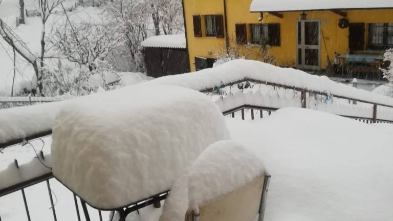 Neve in Romagna, la pianura cesenate si imbianca, un nuovo strato di almeno 30 centimetri in Valle del Savio VIDEO GALLERY