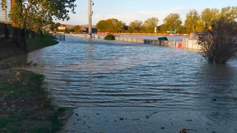 L’autodromo di Imola questa mattina a causa della piena del fiume Santerno Foto Emilia Romagna Meteo