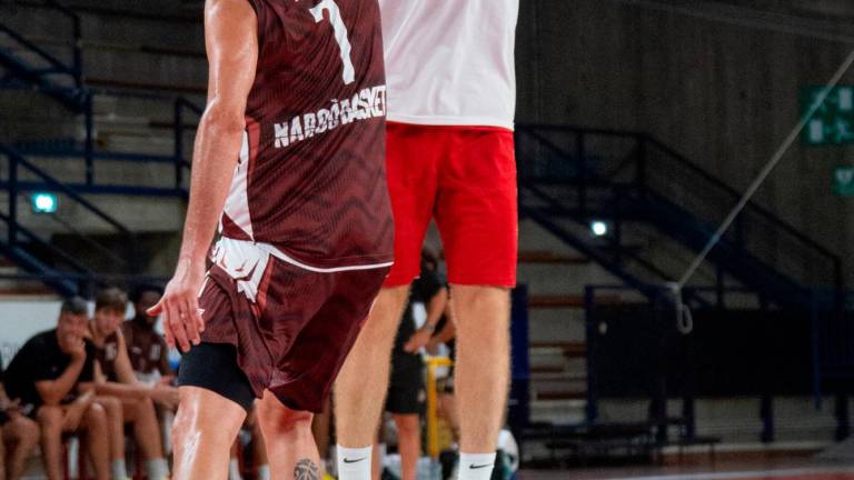 Ottimo inizio di partita per Alessandro Simioni foto tommaso morosetti