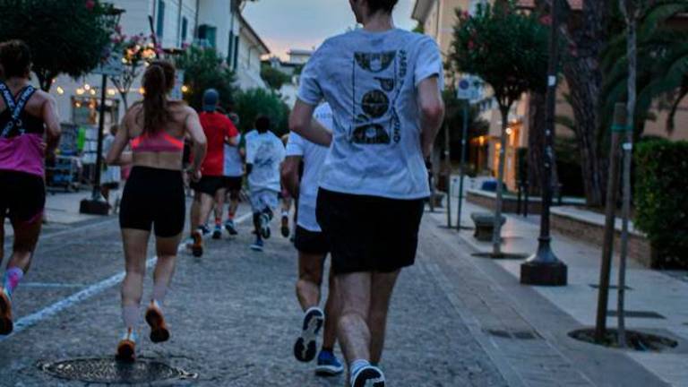 Riccione, Natale col plogging: domenica 15 dicembre la corsa raccogliendo rifiuti