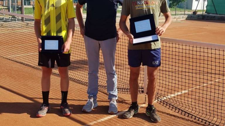 Tennis, Livi piazza il colpo vincente nell'under 16 a Coriano