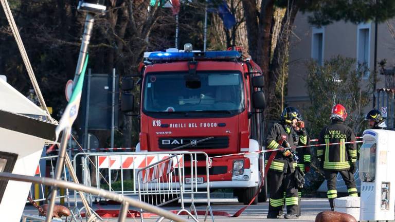 “Sversamento di gasolio e disastro ecologico a Rimini”: il video dell’esercitazione VIDEO GALLERY