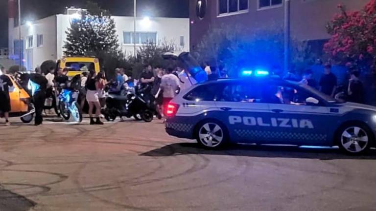 Riccione, scoperta gara clandestina con circa 50 moto: sequestrati 14 mezzi VIDEO GALLERY