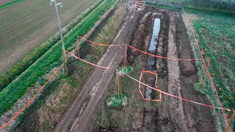 Cesena, resti archeologici d’epoca romana affiorano a Diegaro nel cantiere Snam