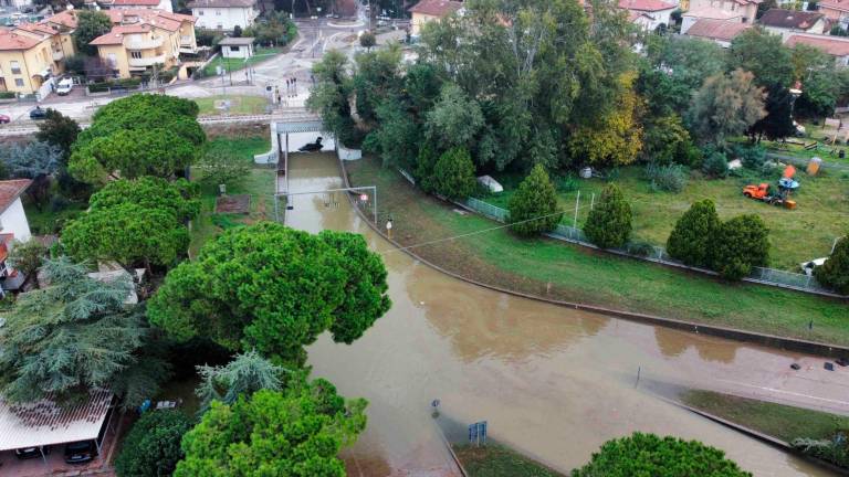 A Cesenatico al lavoro per i danni subiti dopo un week-end da incubo VIDEO