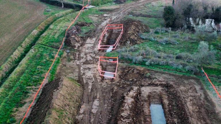 Cesena, resti archeologici d’epoca romana affiorano a Diegaro nel cantiere Snam