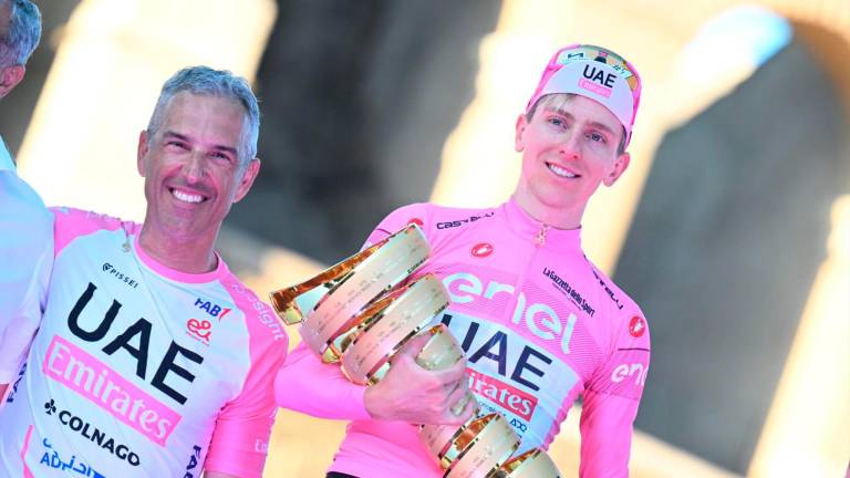 Andrea Agostini col vincitore del Giro d’Italia, Tadej Pogačar