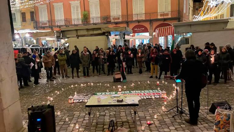 Alla vigilia di Natale fiaccolata in centro a Cesena per la pace in Palestina