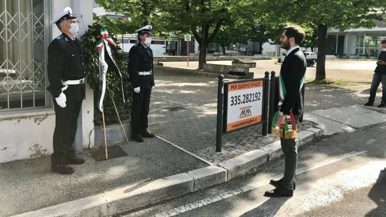 A Cesena corona d'alloro in memoria delle vittime del terrorismo