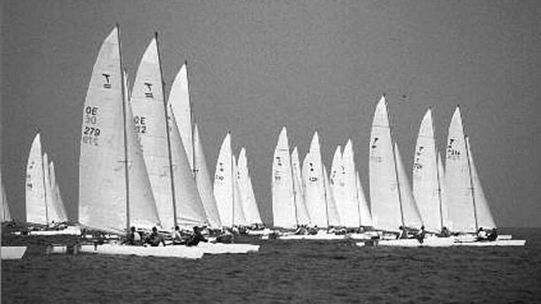 Cesenatico, da Fogar alle Vele di Pasqua, una mostra celebra la Congrega velisti