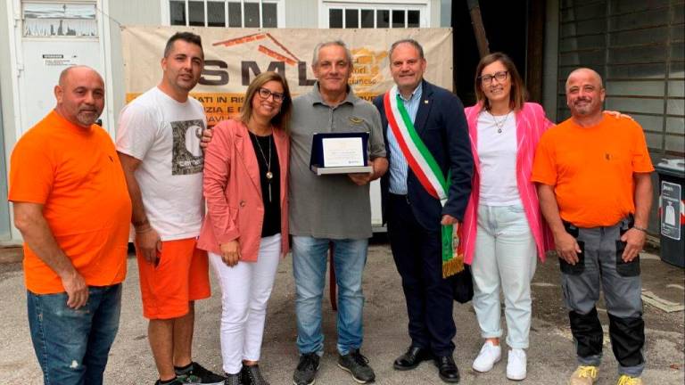 “Quaranta anni di fatica e amore per il lavoro”: premiata la Società muratori longianese