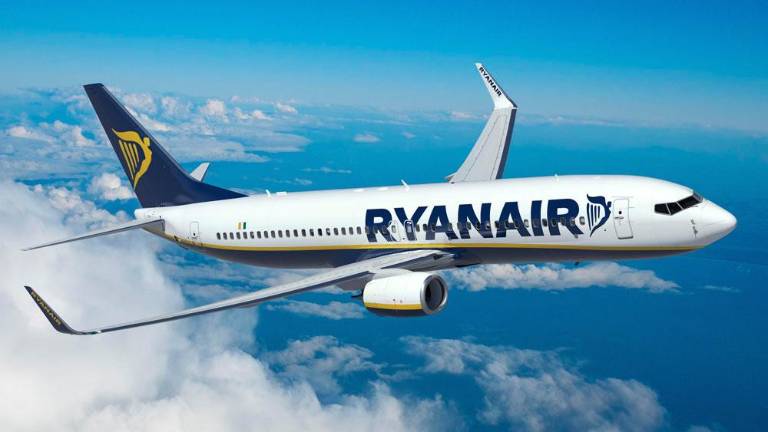 Forlì. Si accende una spia in volo, aereo di Ryanair costretto a fare rientro al Ridolfi dopo 15 minuti