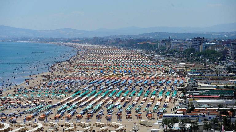 Rimini. Concessioni spiagge, la rabbia dei bagnini: mappature dopo l’elezioni, dimenticati dal governo