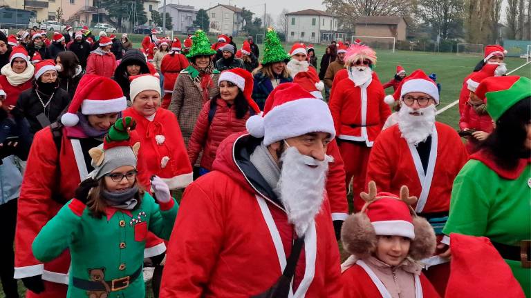 Lugo, la camminata dei Babbi Natale torna domenica 1 dicembre: ecco come partecipare