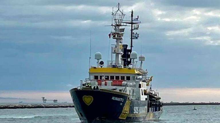 La Humanity 1 salva oltre 70 persone in mare aperto: assegnato il porto di Ravenna