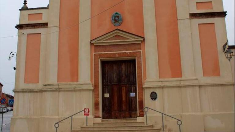 L’ingresso della Collegiata San Cristoforo