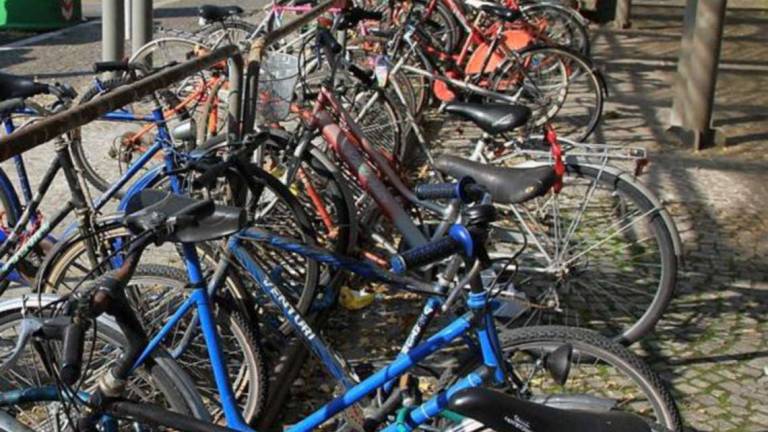 Forlì, nasce la ciclostazione: ricovero per biciclette e infopoint