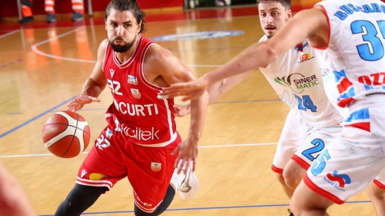 Basket B, Montanari: Andrea Costa, devo avere pazienza