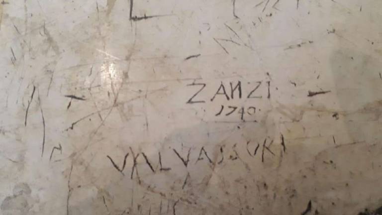 Faenza, i graffiti dei vandali? Diventano memoria storica