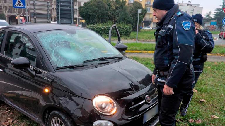 Ravenna, incidente: travolta da un’auto mentre va in bici a scuola, la ragazzina di 12 anni non è in pericolo di vita - Gallery