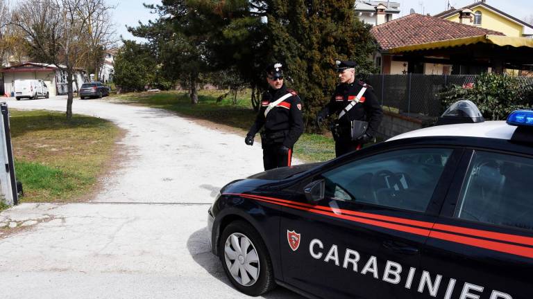 Il 49enne è stato arrestato dai carabinieri di Bellaria allertati dalla sorella