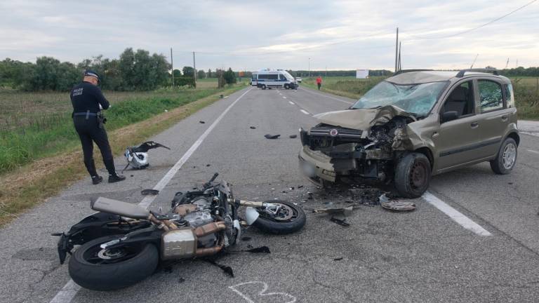 Ravenna, grave incidente in moto: muore un 45enne