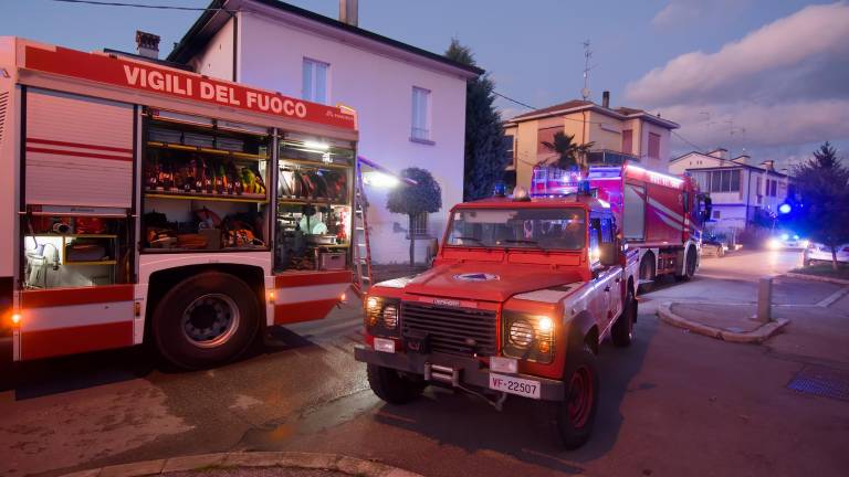 L’intervento dei vigili del fuoco (Fotoservizio Fiorentini)