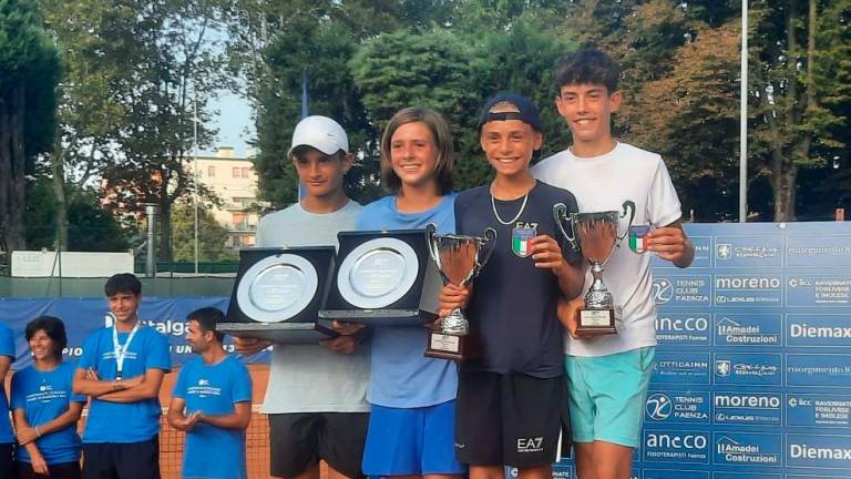 Tennis: Tarlazzi esce nei quarti in singolare e perde solo in finale nel doppio ai tricolori Under 13 del Tc Faenza