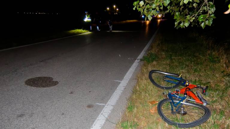 Ravenna, incidente moto-bici a Lido Adriano, giovane gravissimo