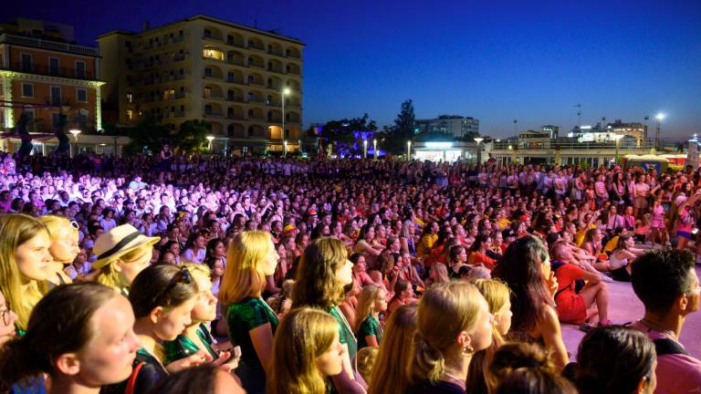 Riccione, domenica al via il Festival del Sole