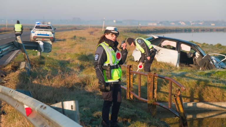 Ravenna, incidente nel Cervese: due giovani feriti