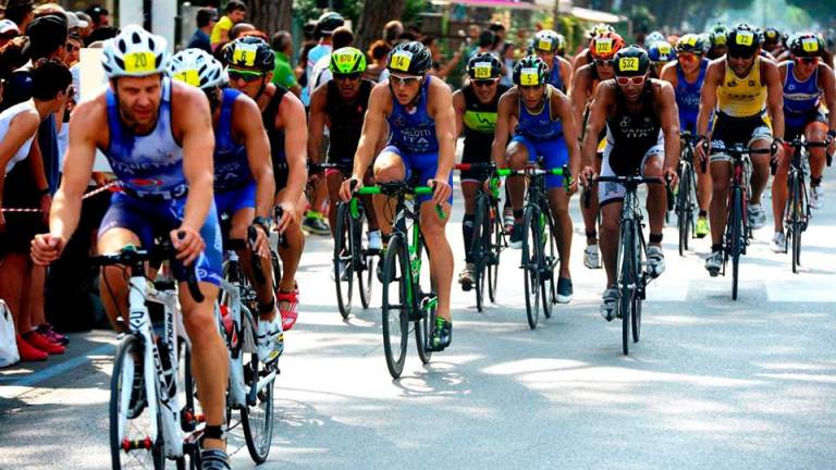 Cesenatico, sabato e domenica arriva il Triathlon: le modifiche alla viabilità