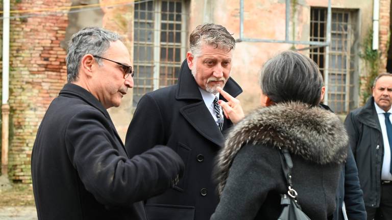 Forlì, il ministro Giuli in visita all’ex monastero della ripa e al teatro “Fabbri” FOTOGALLERY E VIDEO