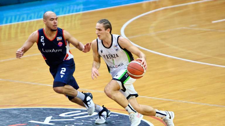 Basket B, Faenza: un caldo mercoledì contro la capolista Ruvo di Puglia